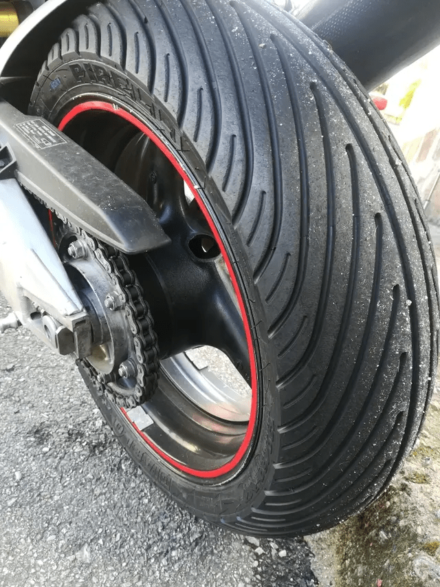 Pirelli Diablo Rain
Diablo Rain
Pirelli